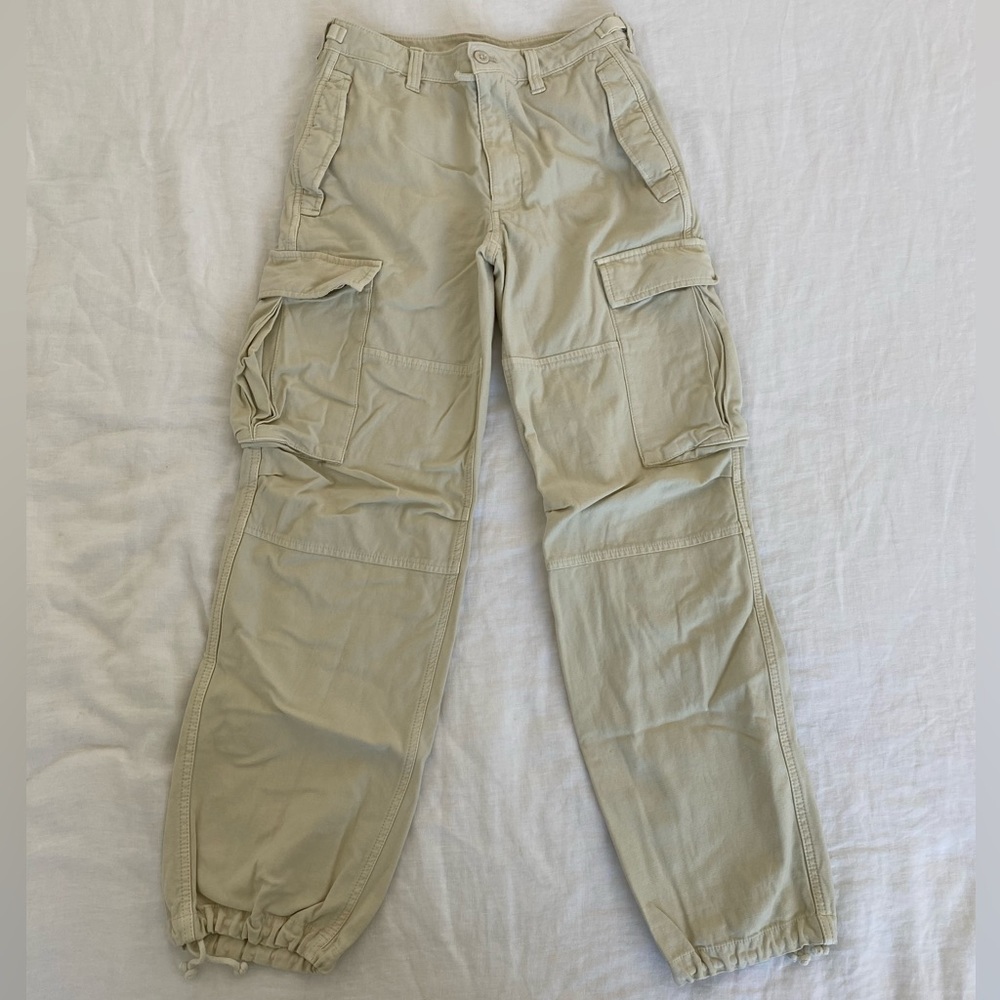 Aritzia TNA Supply Cargo Pant